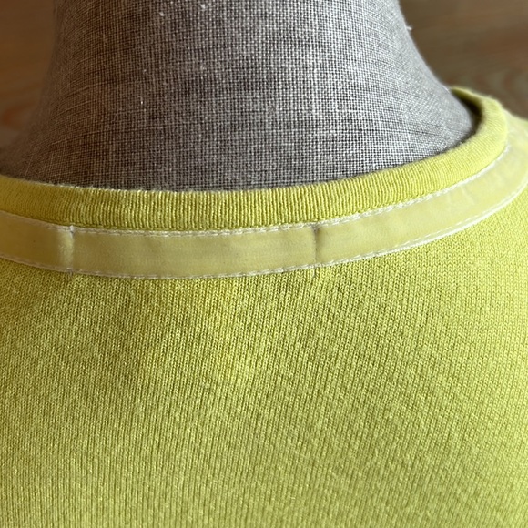 Dillard’s Intuitions Vintage Sweater, Size S, Velvet Trim, Faux Pearl Buttons - Picture 9 of 11